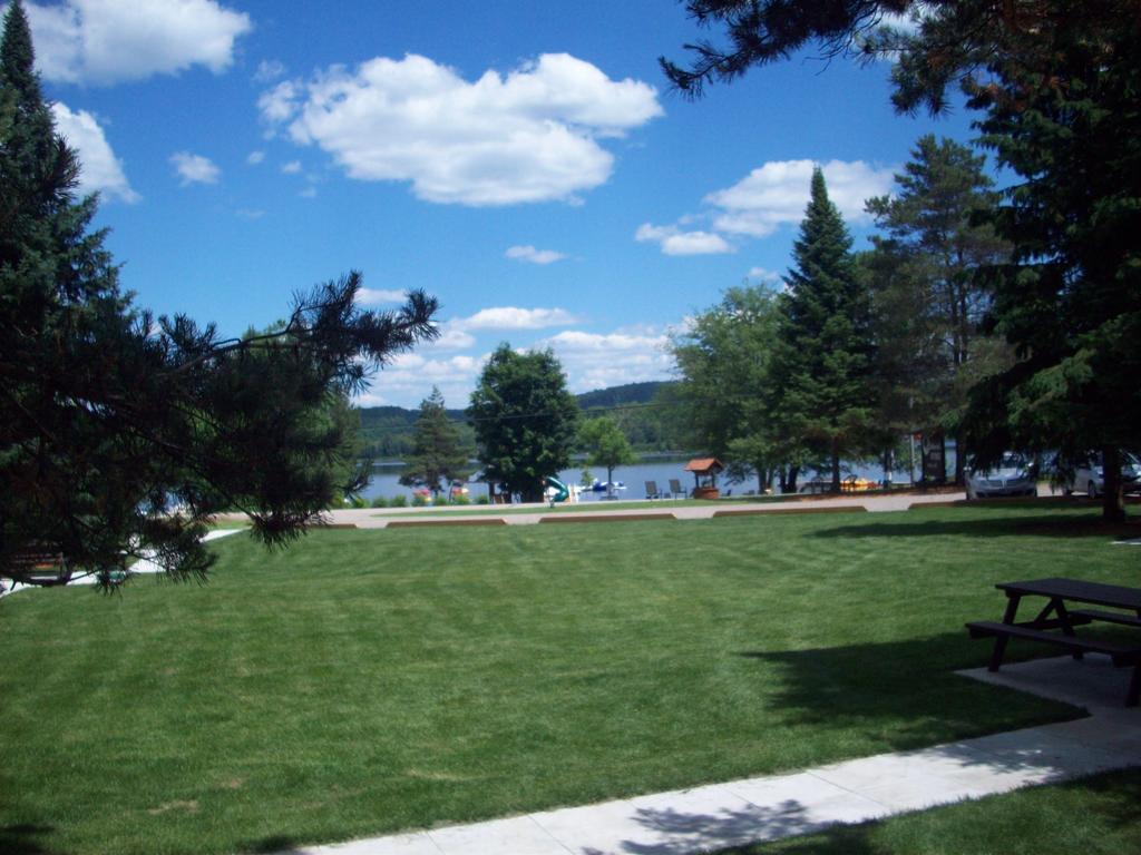 Lakewoods Cottage Oxtongue Lake Δωμάτιο φωτογραφία