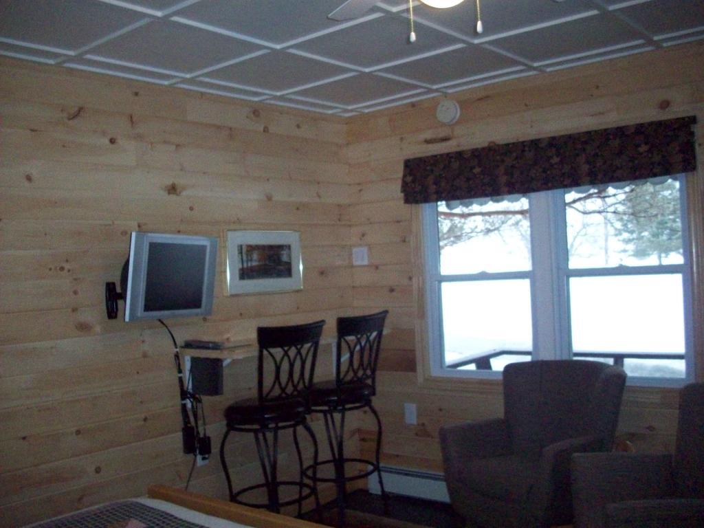 Lakewoods Cottage Oxtongue Lake Δωμάτιο φωτογραφία